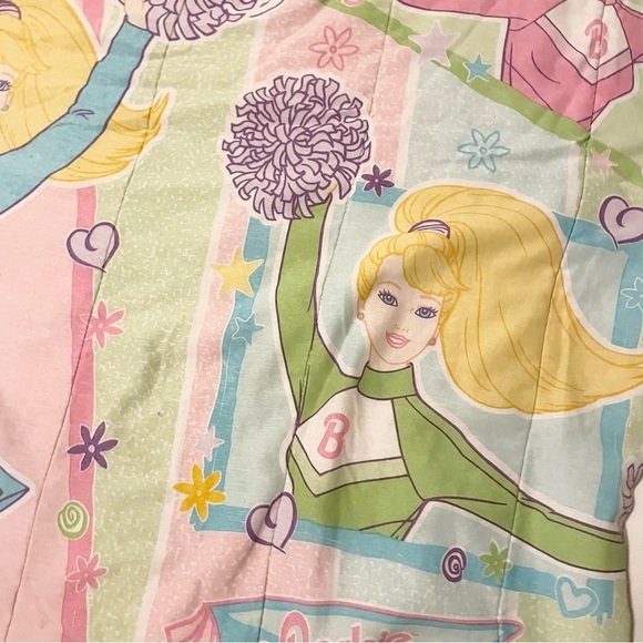 Vintage 1998 Barbie Cheer Leader Reversible Comforter - Picture 3 of 16